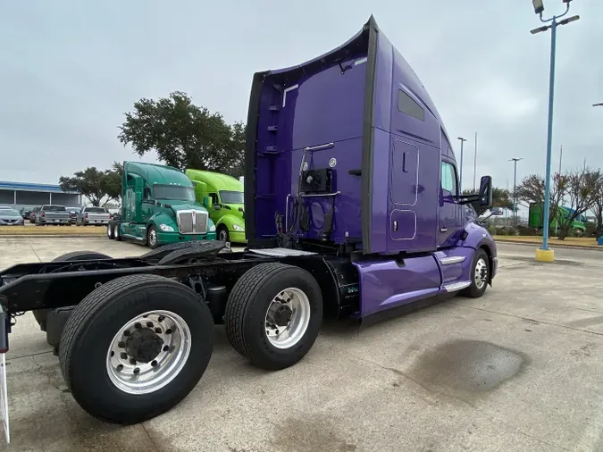 2020 Kenworth T680