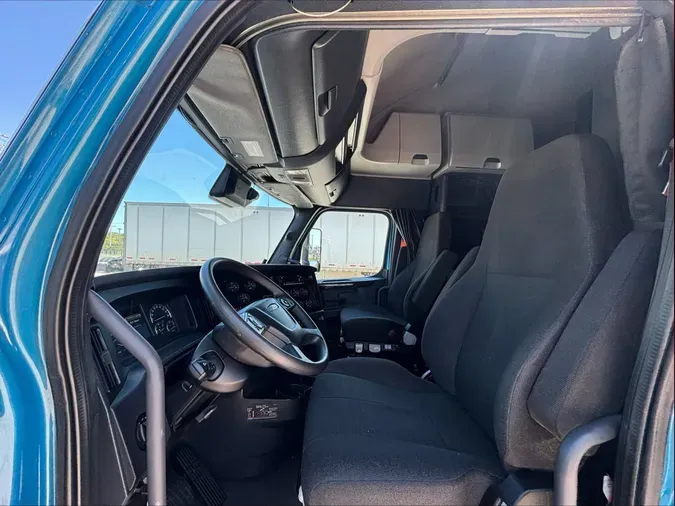 2024 Freightliner Cascadia 126