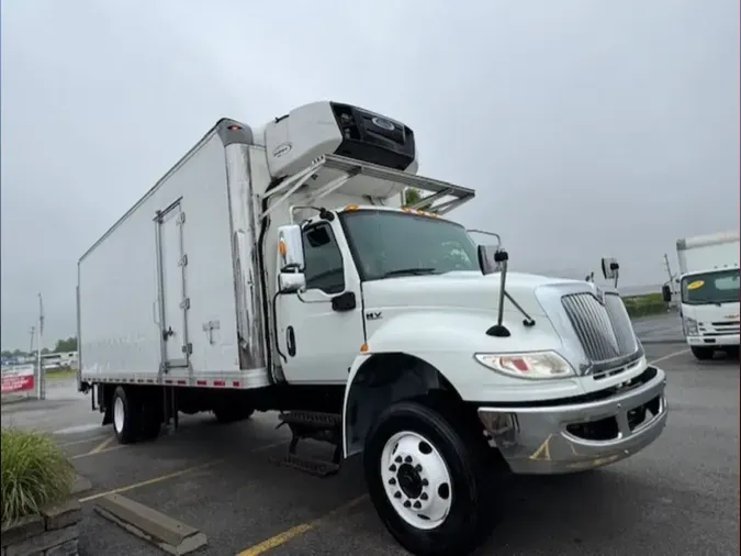 2020 NAVISTAR INTERNATIONAL MV607 (4X2)
