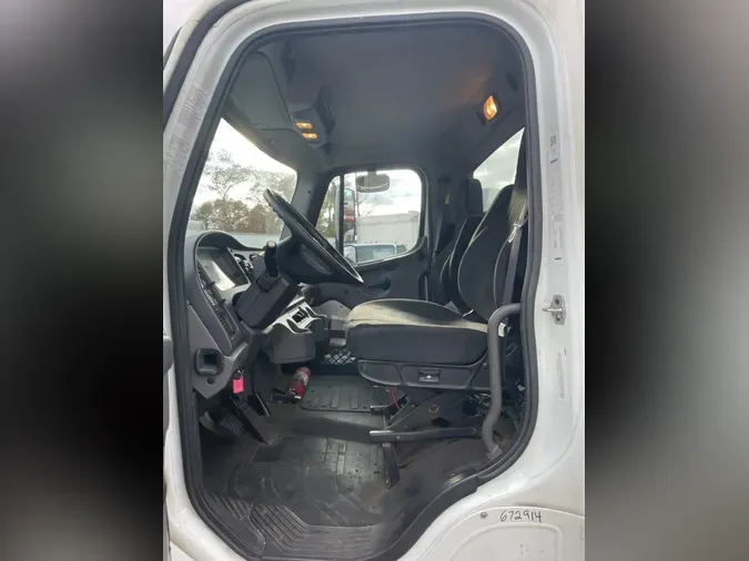 2017 FREIGHTLINER/MERCEDES M2 10647d4a03389ff1f837113e155866e9d40