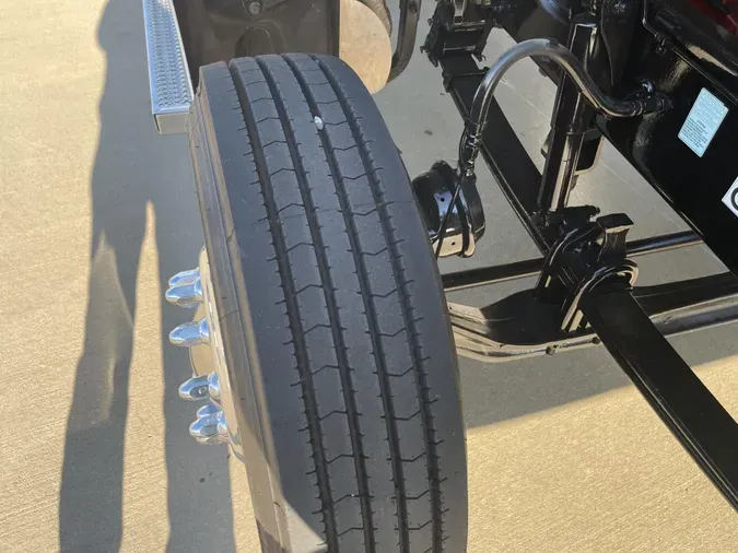 2020 Peterbilt 567