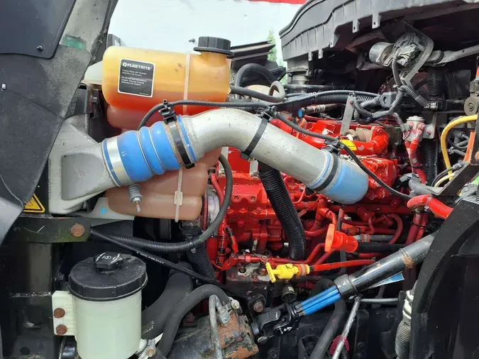 2020 NAVISTAR INTERNATIONAL MV607 (6X4)