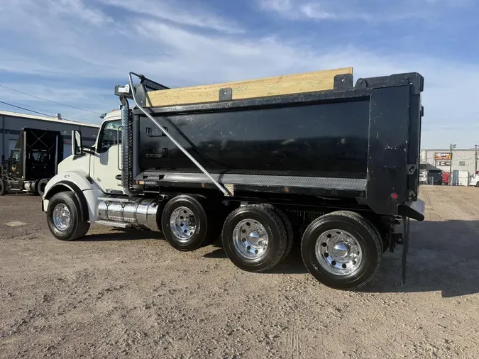 2025 Kenworth T88047db9d683e72b89b4f190f1a1f86f56b