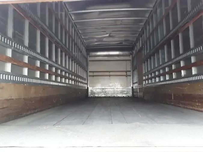 2018 FREIGHTLINER M2 106