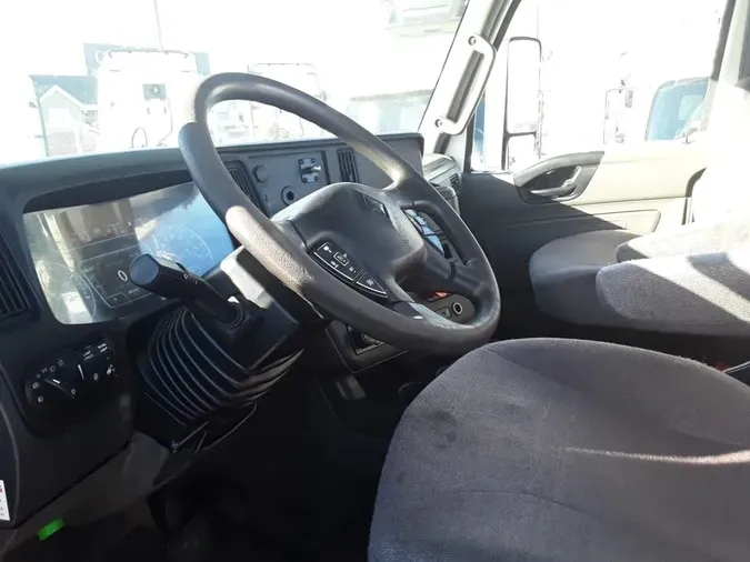 2019 NAVISTAR INTERNATIONAL LT625 DAYCAB T/A47e07a59dbf6ddc2d632f54e42d53029