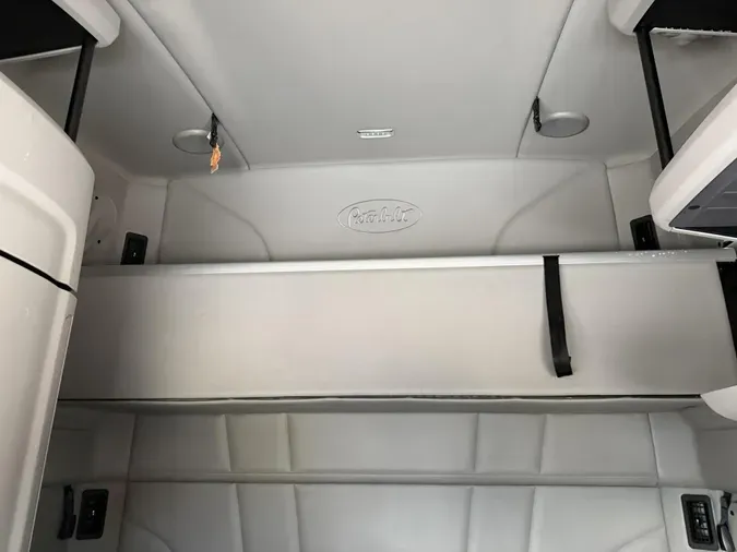 2021 Peterbilt 57947f479f3ce1542d7f18e3b067d1dc140