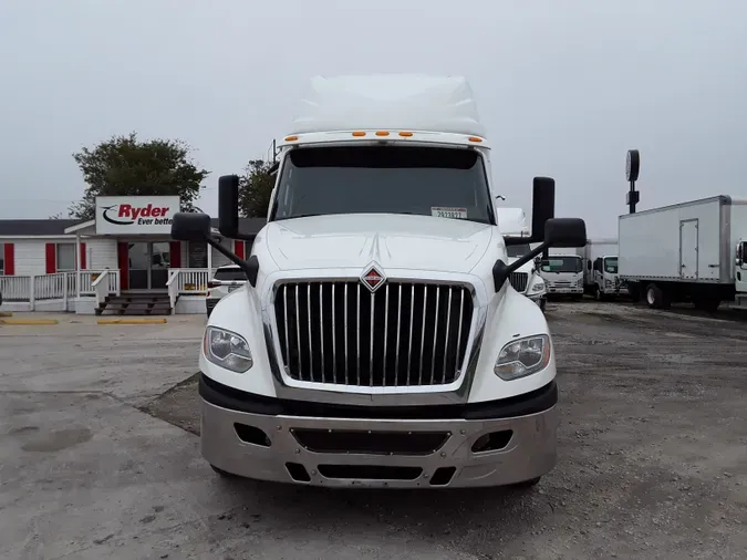 2020 NAVISTAR INTERNATIONAL LT625 SLPR CAB