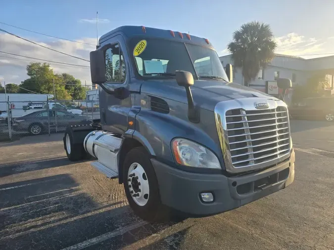 2020 FREIGHTLINER/MERCEDES CASCADIA 11347fd63ca10b8a31fd7a5942cf7d11167