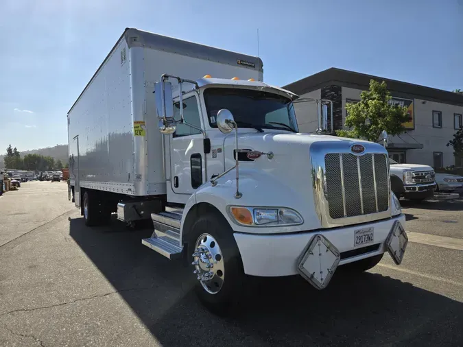 2020 Peterbilt 337
