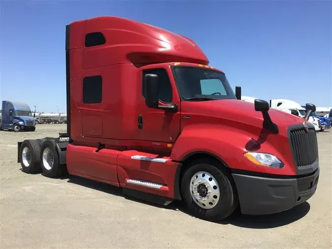 2021 INTERNATIONAL LT625