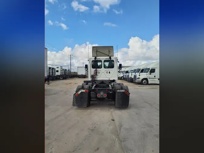 2018 FREIGHTLINER/MERCEDES CASCADIA 125