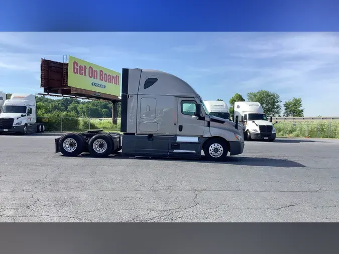 2024 Freightliner Cascadia 1264801ec7d9a2b24012826d0928ccde06b