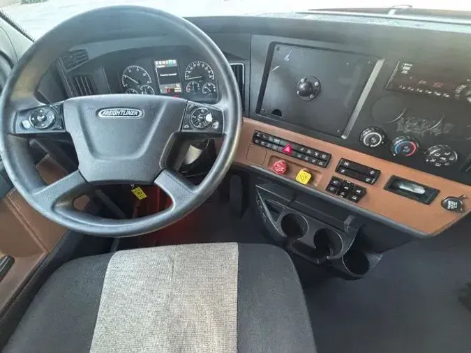 2021 Freightliner New Cascadia 126