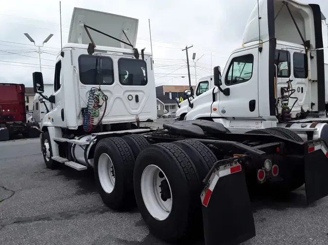 2018 FREIGHTLINER CASCADIA 125