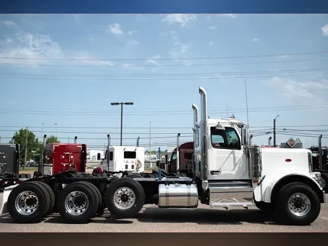 2026 PETERBILT 589