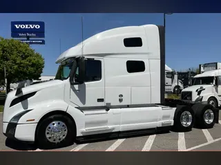 2019 Volvo VNL64T760
