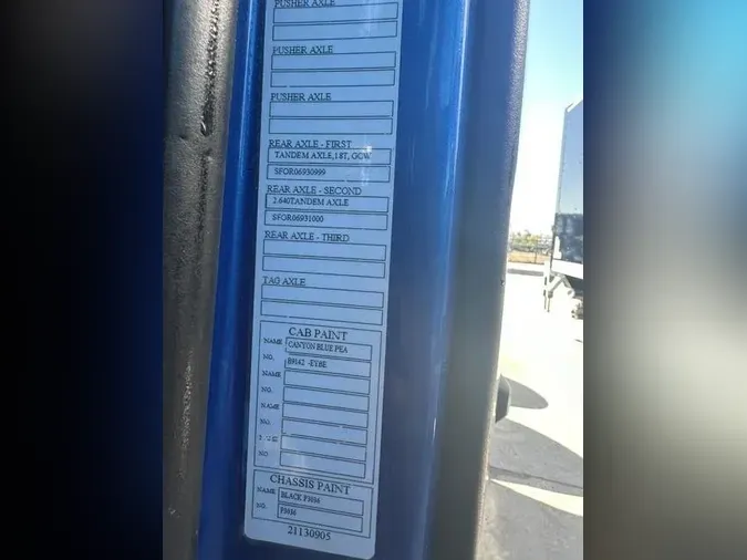 2022 Volvo VNL64T760480d0da242744306aa2166cf9104c6e5