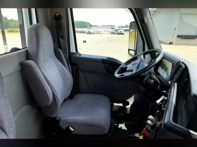 2021 INT LT625 6x4