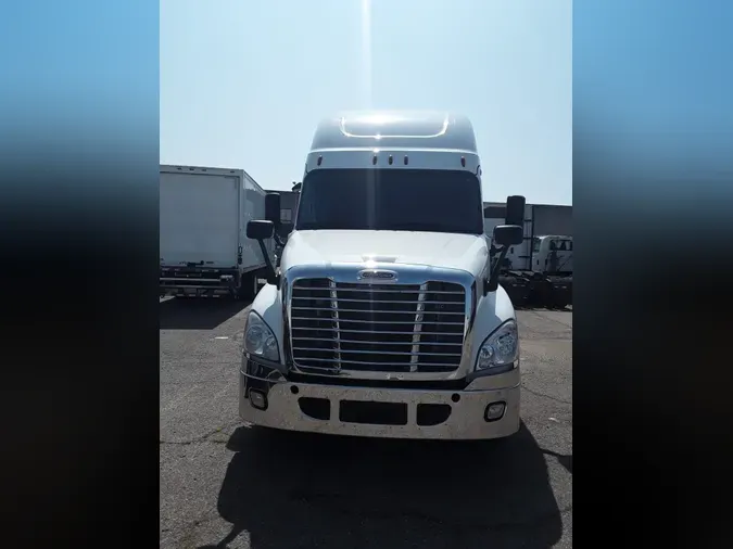 2019 FREIGHTLINER/MERCEDES CASCADIA 125