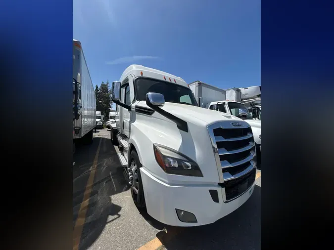 2020 FREIGHTLINER NEW CASCADIA 1264813e6dbe6bce3c1c03ac8e5d2d61969