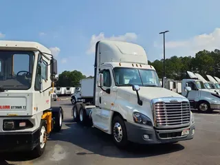 2019 FREIGHTLINER CASCADIA 125