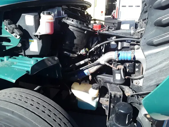 2016 FREIGHTLINER/MERCEDES M2 106