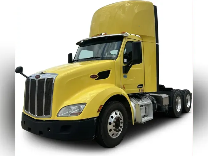 2021 Peterbilt 579481a6f435875b8cc762132884419defb