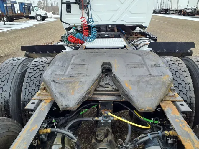 2019 NAVISTAR INTERNATIONAL LT625 DAYCAB T/A481bdde34b07f231cce1a57969394466