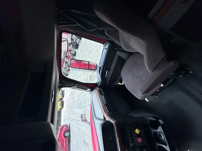 2020 INTERNATIONAL LT625
