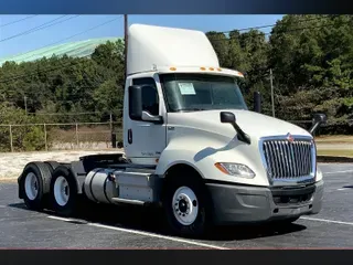 2019 INT LT625 6x4