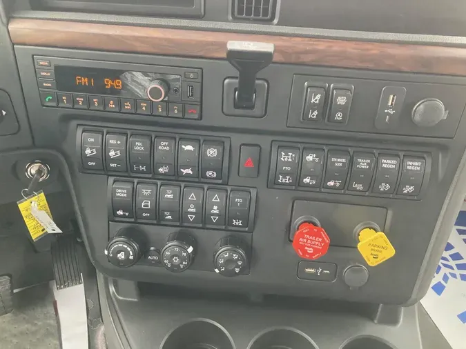 2026 International LT625
