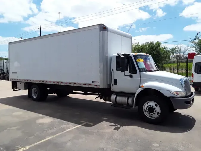 2019 NAVISTAR INTERNATIONAL 4300