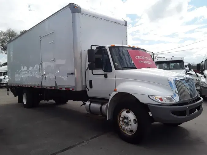 2019 NAVISTAR INTERNATIONAL 4300