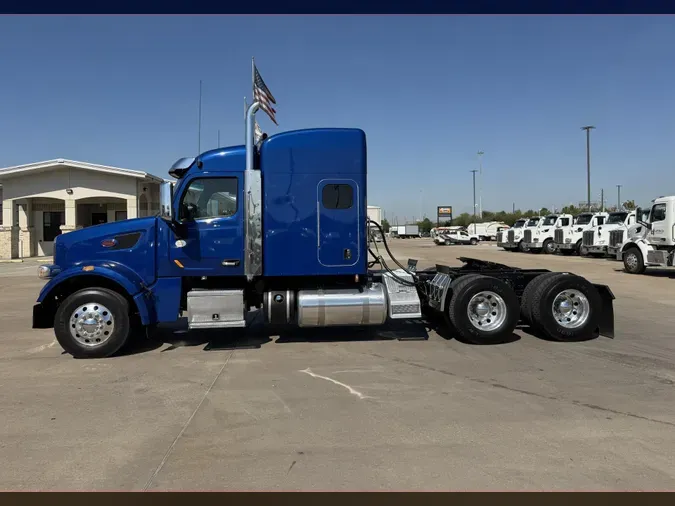 2020 Peterbilt 567