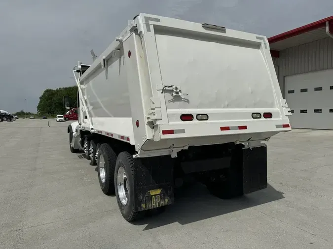 2018 Peterbilt 567