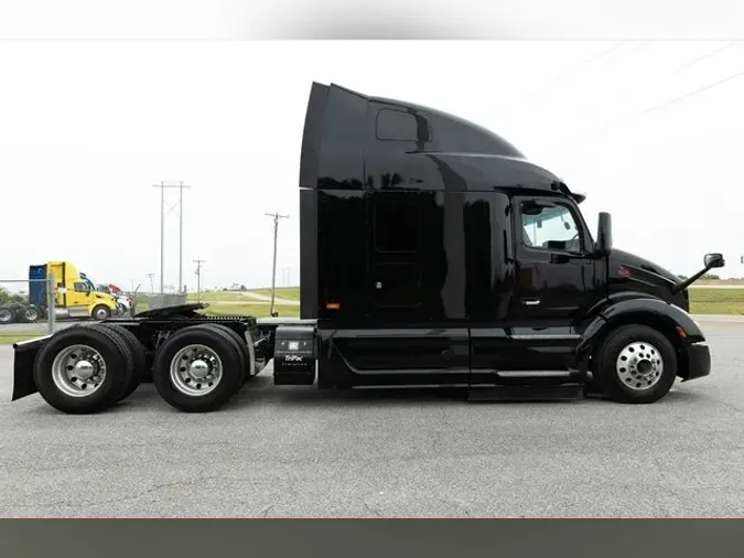 2023 PETERBILT 579