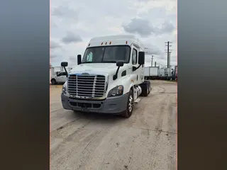 2019 FREIGHTLINER/MERCEDES CASCADIA 113