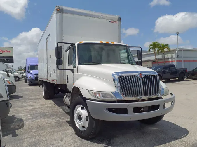 2019 NAVISTAR INTERNATIONAL 4300