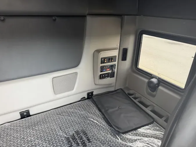 2021 International RH6134831cfb75ecfbf63b9568788c7303a05