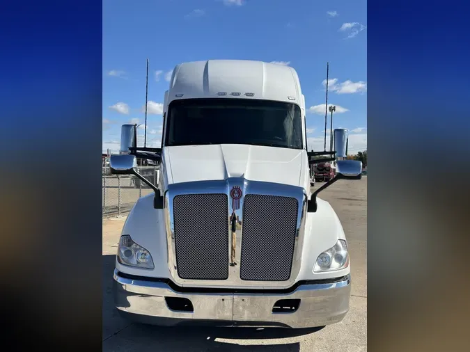 2020 Kenworth T680