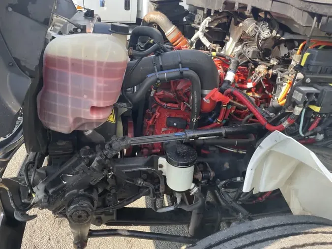 2018 NAVISTAR INTERNATIONAL 4300 LP