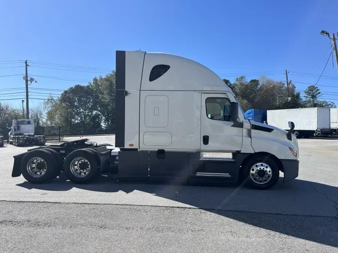 2023 Freightliner Cascadia