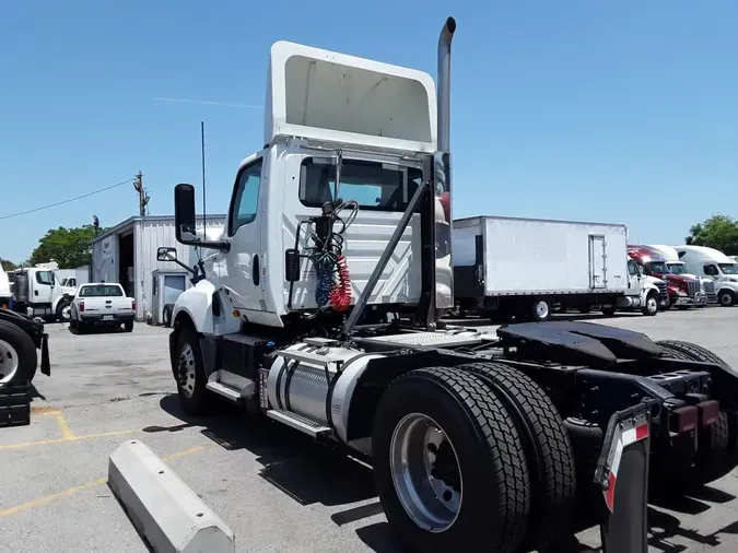 2021 NAVISTAR INTERNATIONAL LT625 DAYCAB S/A
