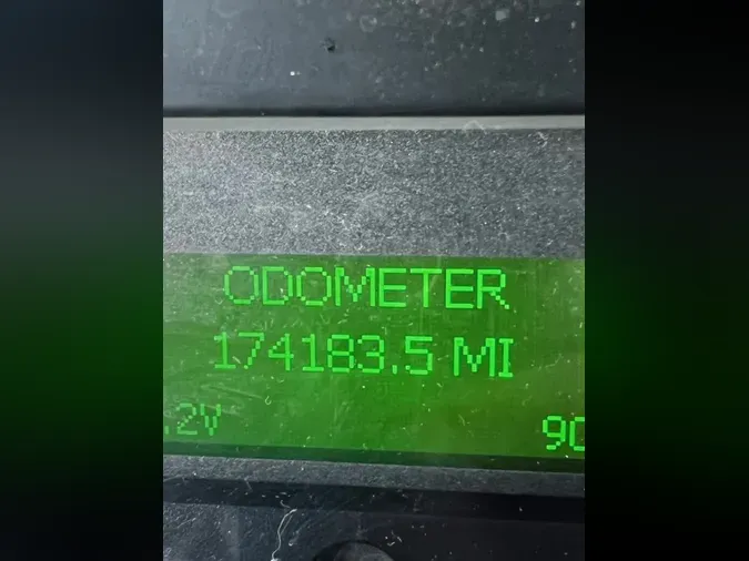 2021 FREIGHTLINER M2 106