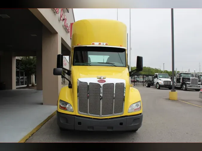 2021 Peterbilt 579