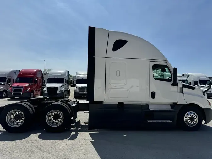 2023 Freightliner Cascadia&reg;