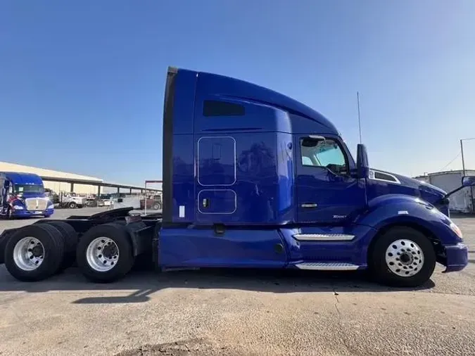 2021 Kenworth T680