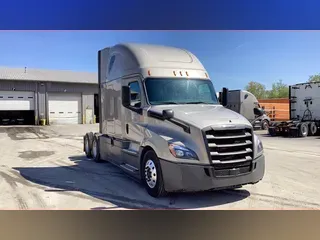 2020 Freightliner Cascadia
