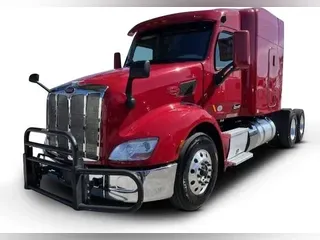 2022 Peterbilt 579