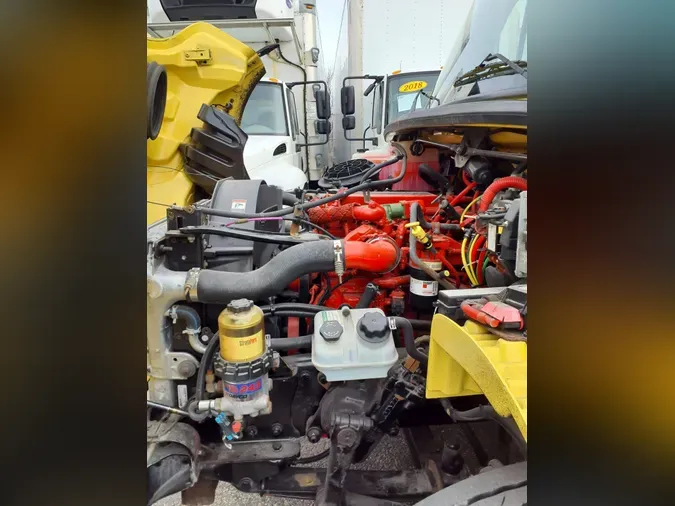 2016 FREIGHTLINER/MERCEDES M2 106